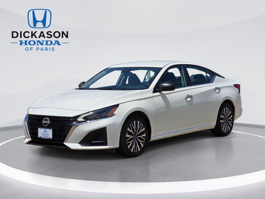 2025 Nissan Altima 2.5 SV FWD