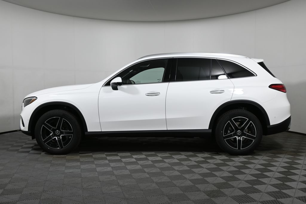 Thumbnail: 2026 Mercedes-Benz GLC - 2