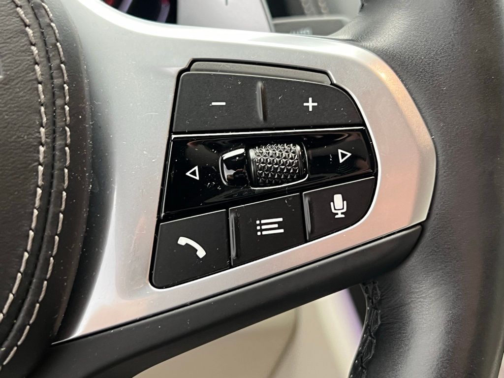 Thumbnail: 2024 BMW 8 Series - 22