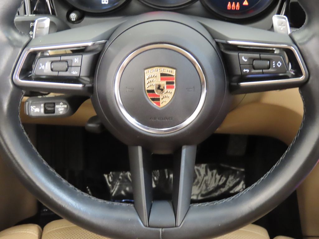 Thumbnail: 2024 Porsche Macan - 19