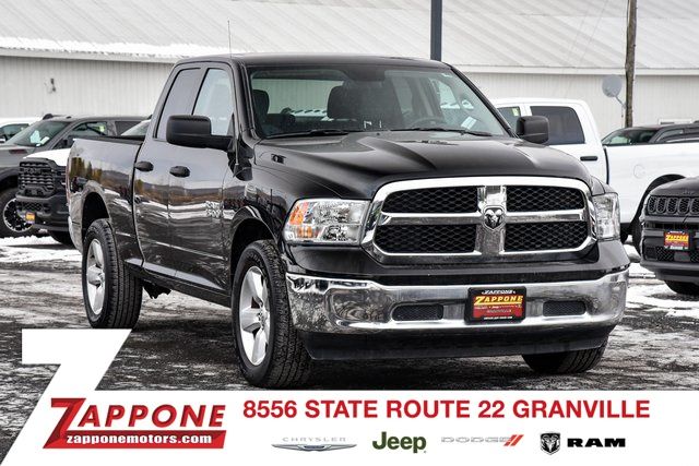 2024 RAM 1500 Classic SLT Quad Cab 4WD