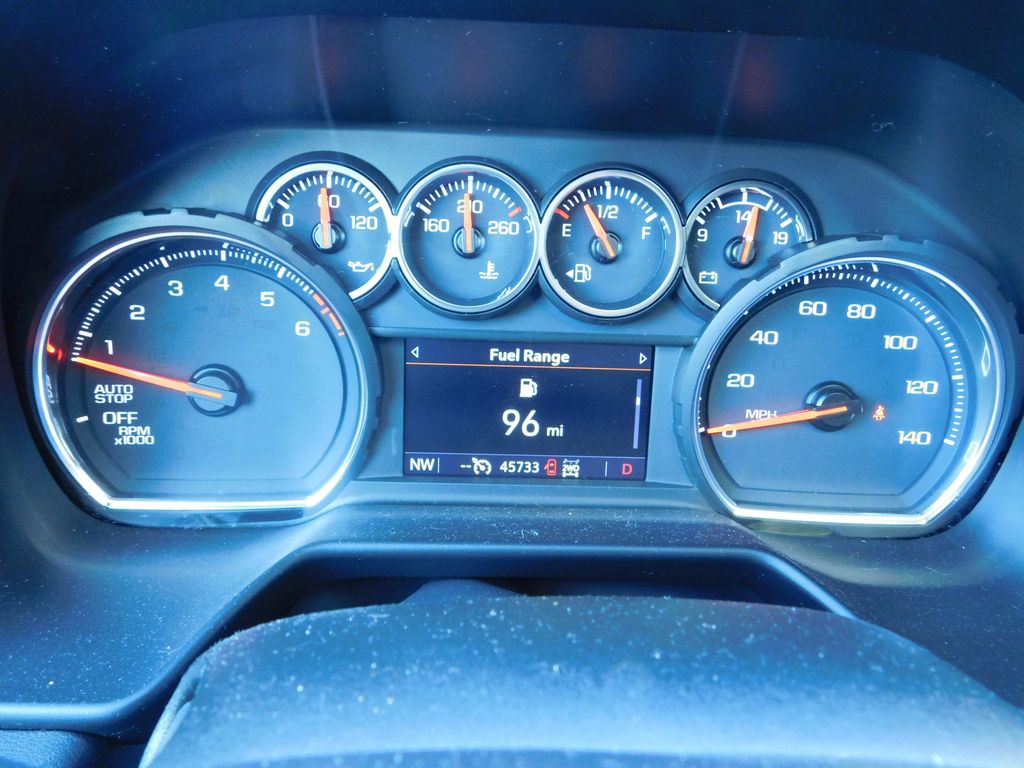 Thumbnail: 2021 Chevrolet Tahoe - 6