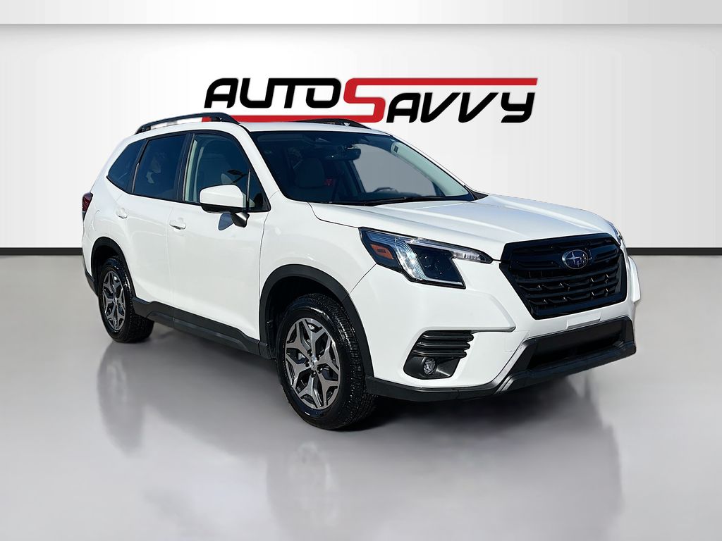 2024 Subaru Forester Premium's photo