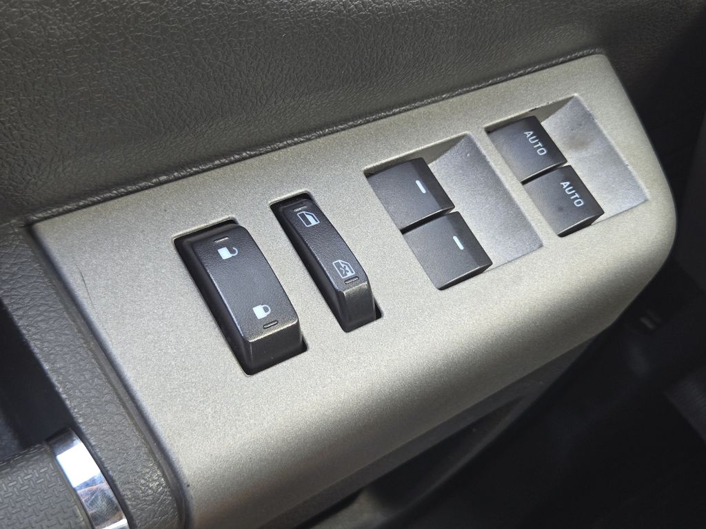 2014 Ford F-250SD Lariat Black at Bravo Nissan