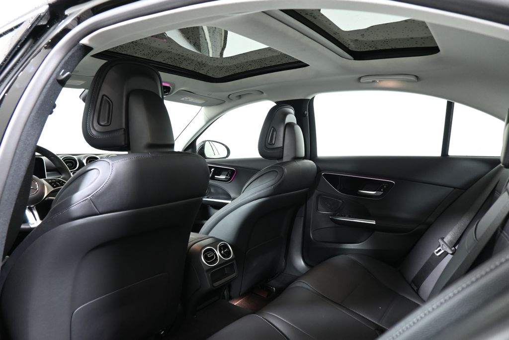 Thumbnail: 2025 Mercedes-Benz C-Class - 31