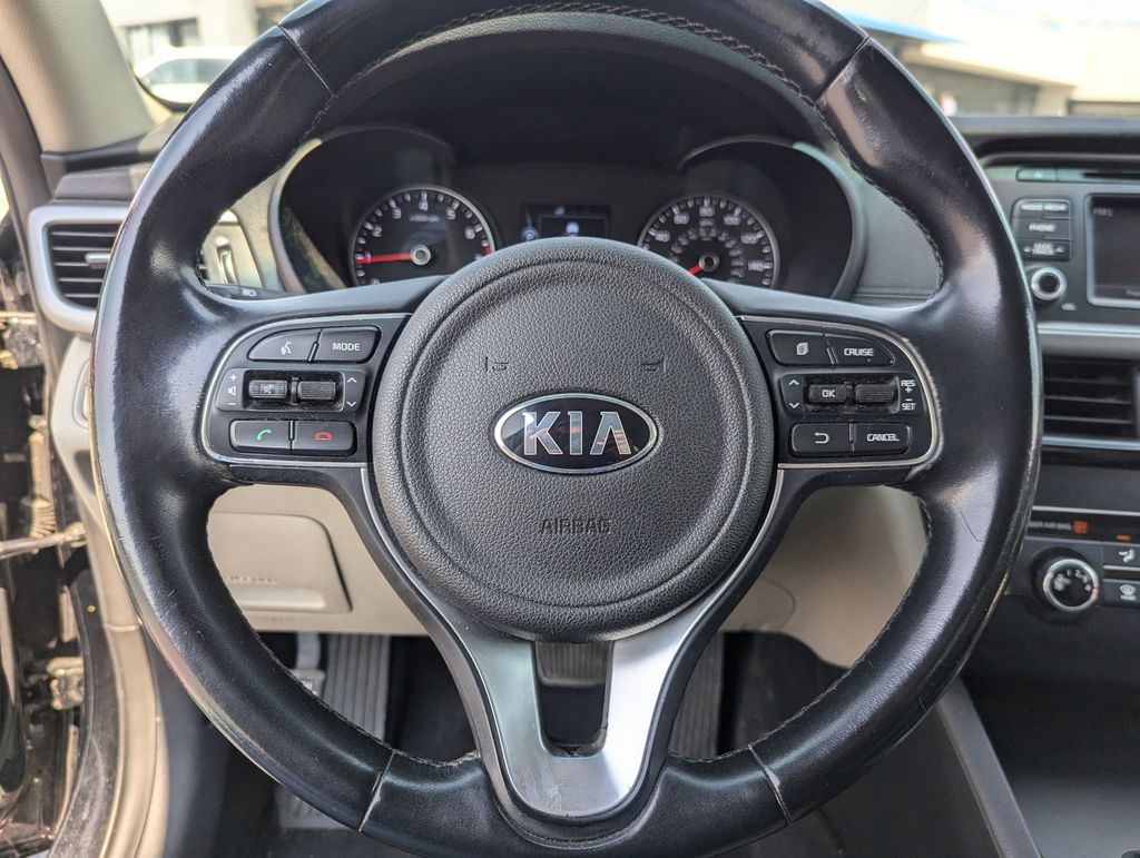 2016 Kia Optima LX 18