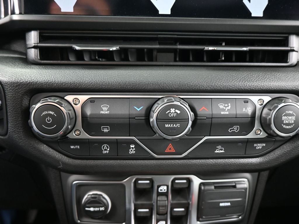 New 2026 Anvil Clearcoat Jeep Sport image 17