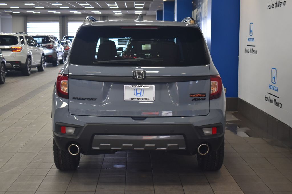 Thumbnail: 2022 Honda Passport - 4