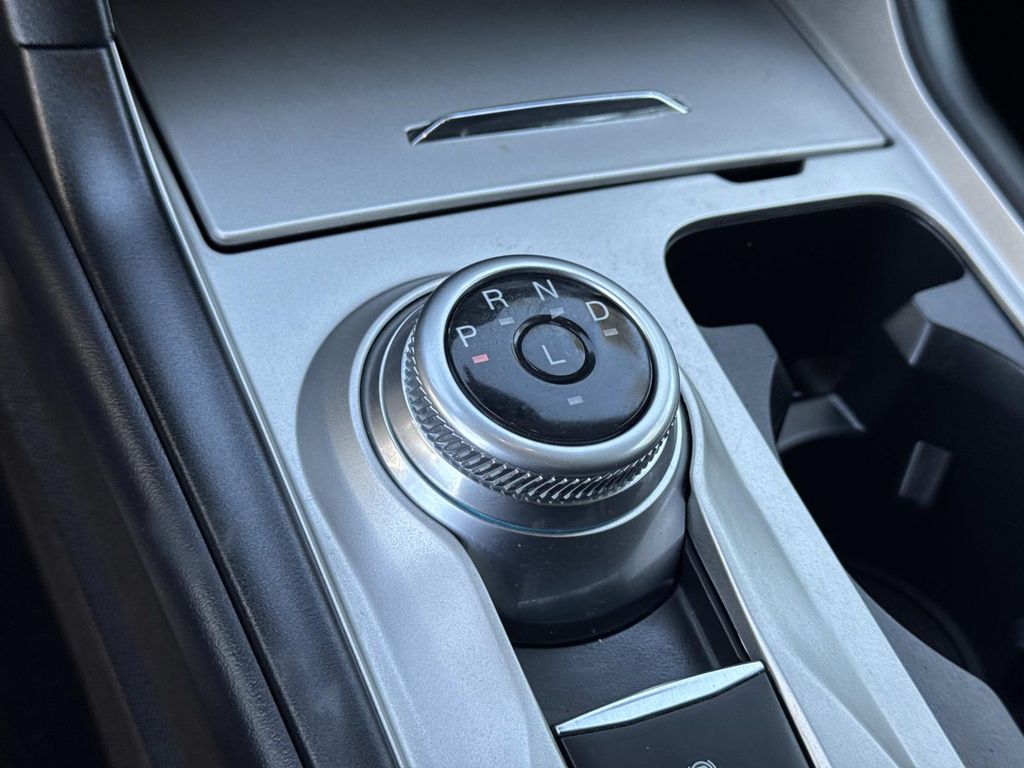 Used 2023 Ford Explorer XLT 4D Sport Utility