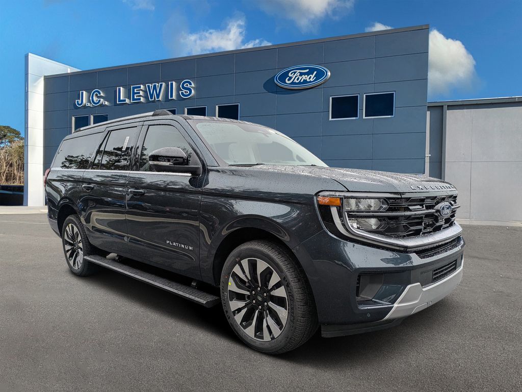 2025 Ford Expedition Platinum's photo
