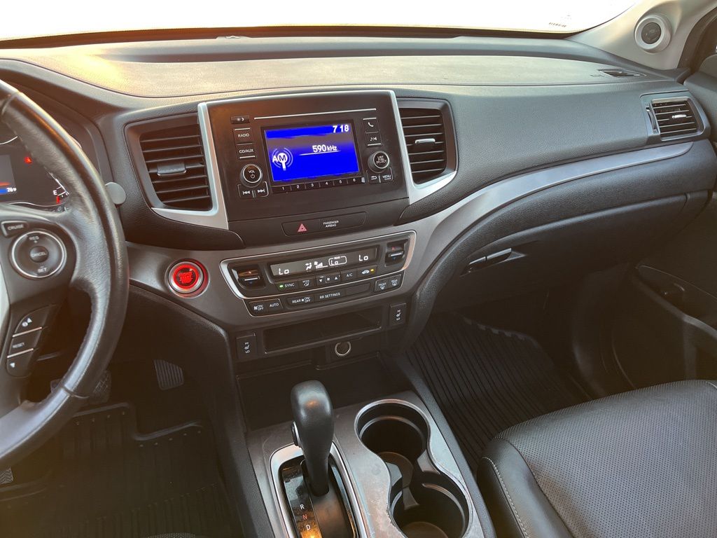 Thumbnail: 2018 Honda Ridgeline - 17