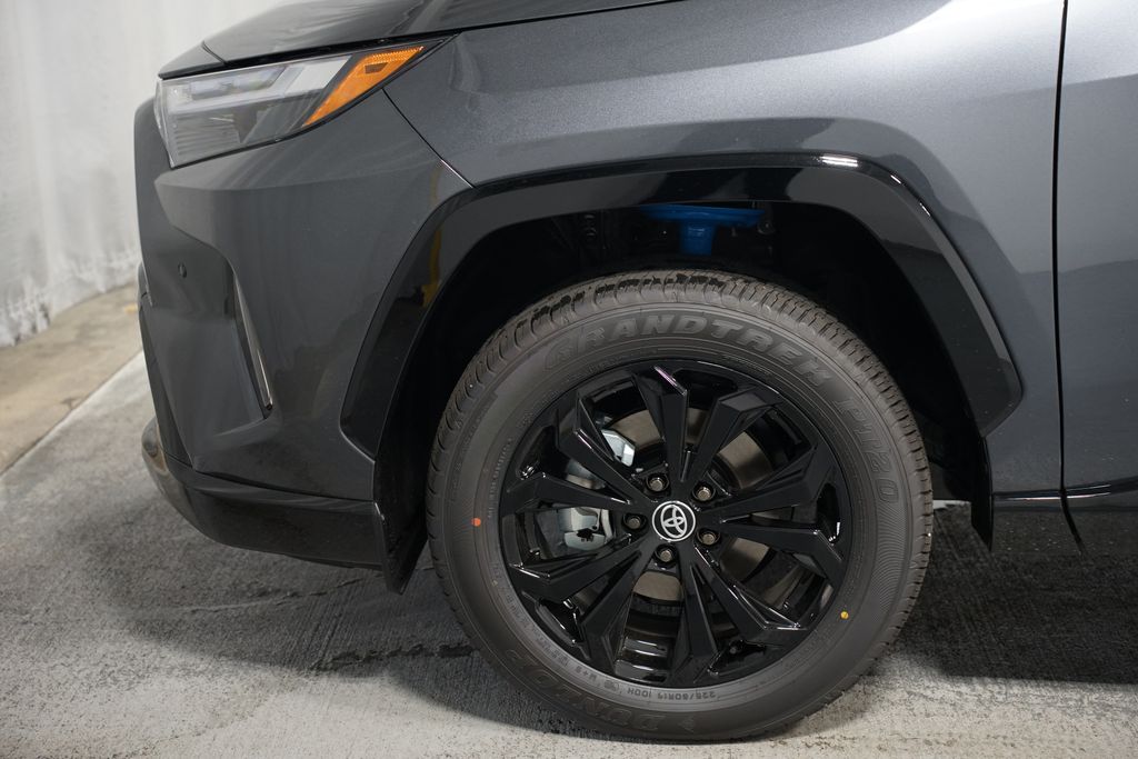 Thumbnail: 2025 Toyota RAV4 - 5