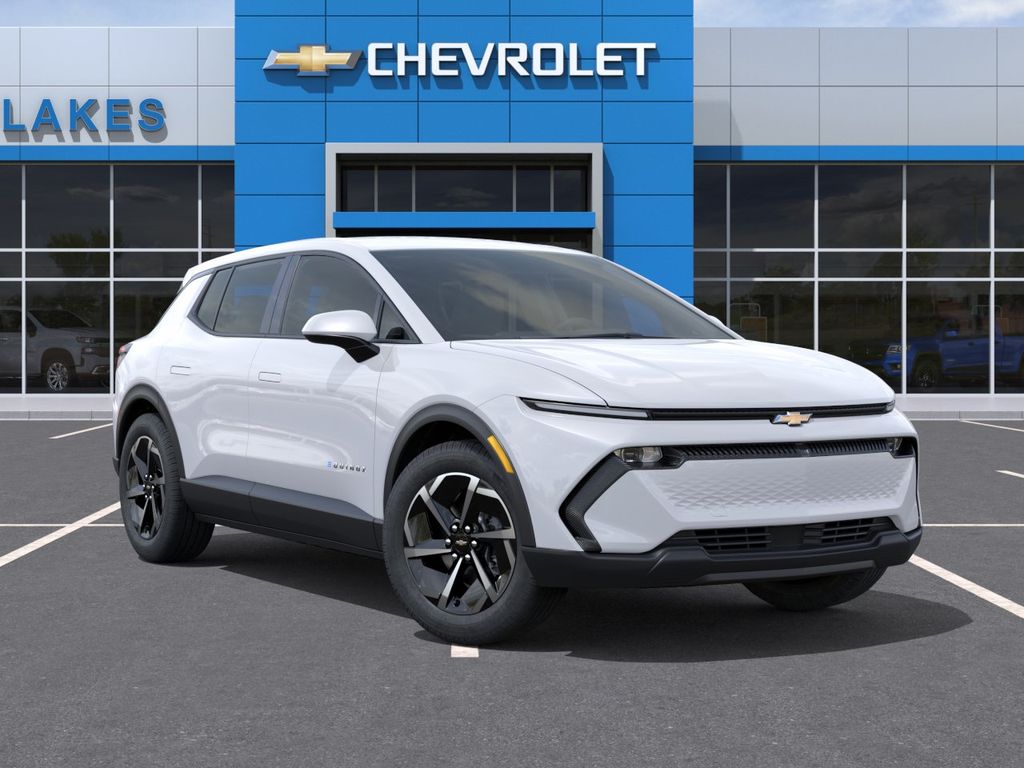 New 2026 Summit White Chevrolet LT image 7