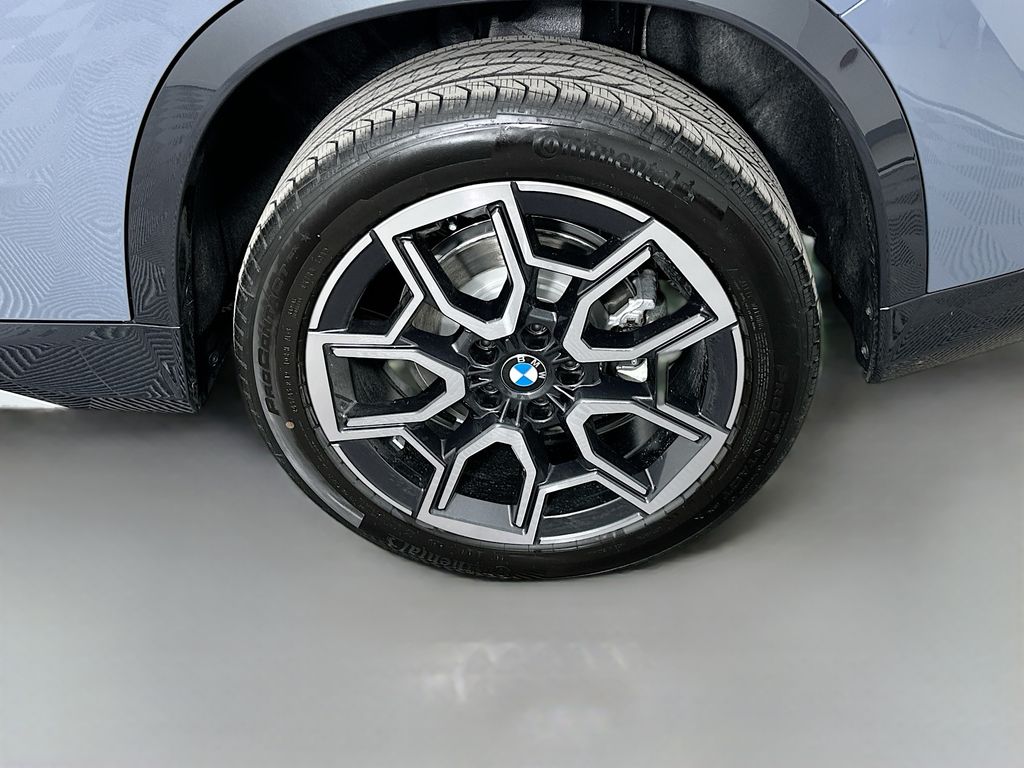 Thumbnail: 2025 BMW X1 - 23