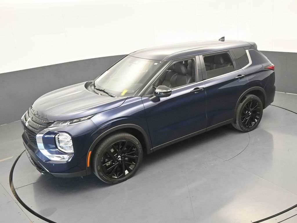 Used 2023 Cosmic Blue Metallic Mitsubishi SE Special Edition image 55