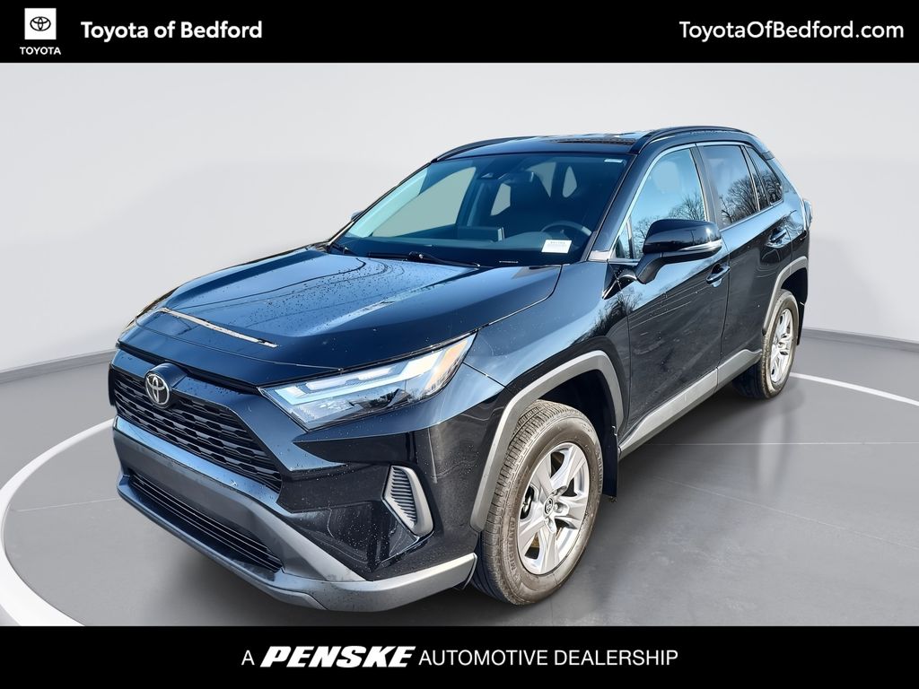 2022 Toyota RAV4 XLE Hero Image