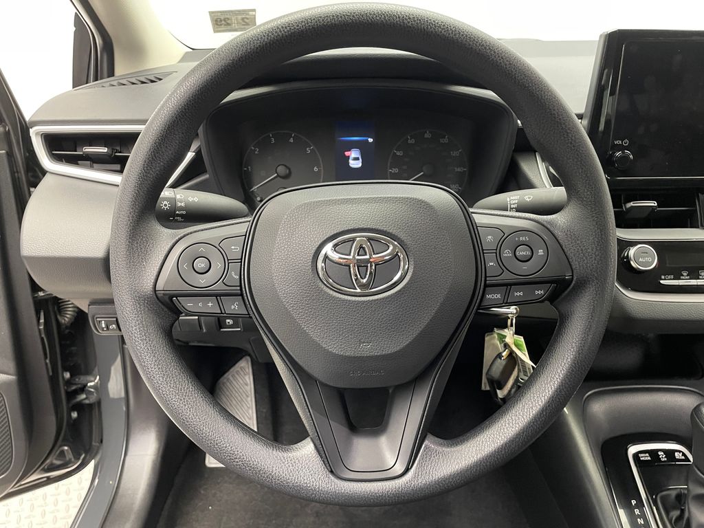 2025 Toyota Corolla LE 20