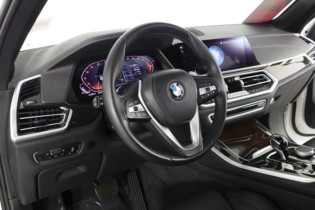 Thumbnail: 2023 BMW X5 - 30