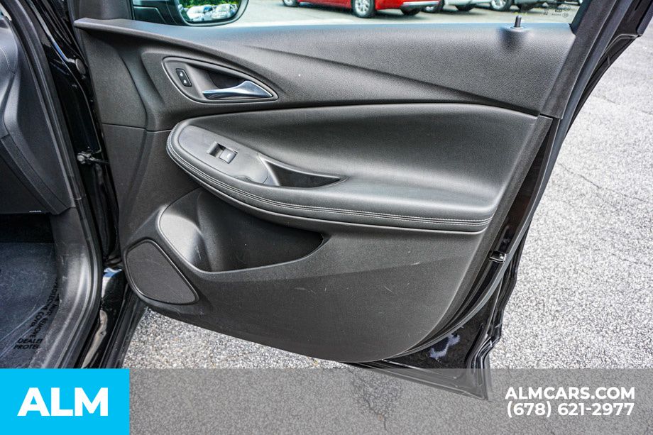 Used 2025 Black Buick Preferred image 50