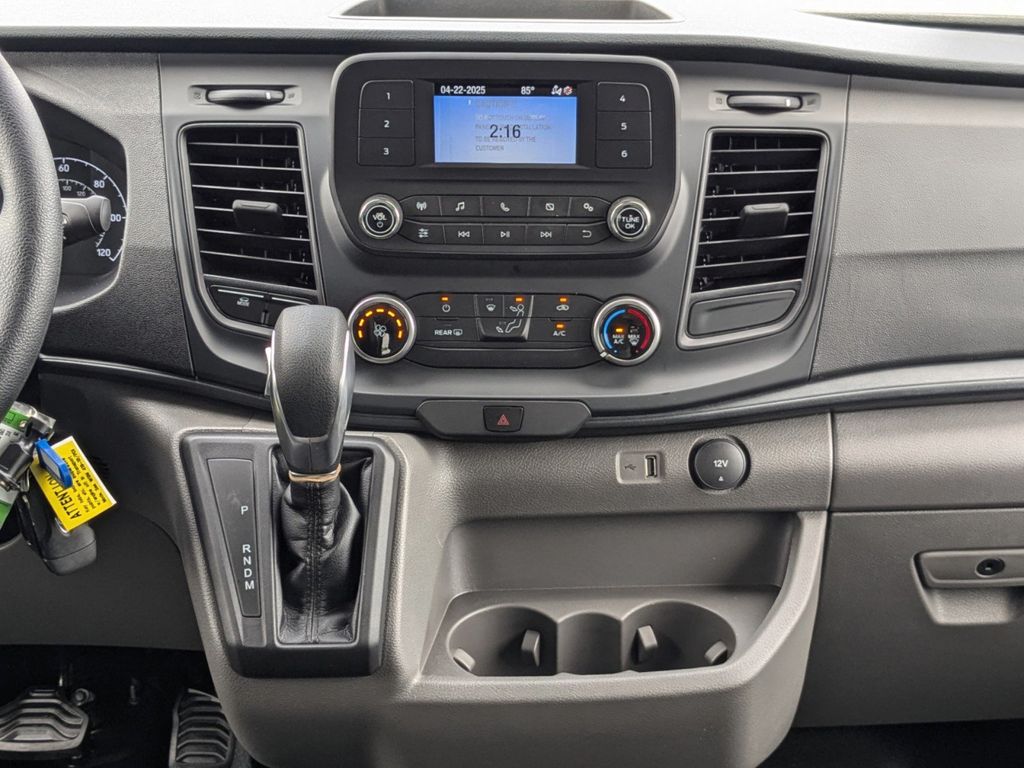 2025 Ford Transit 250