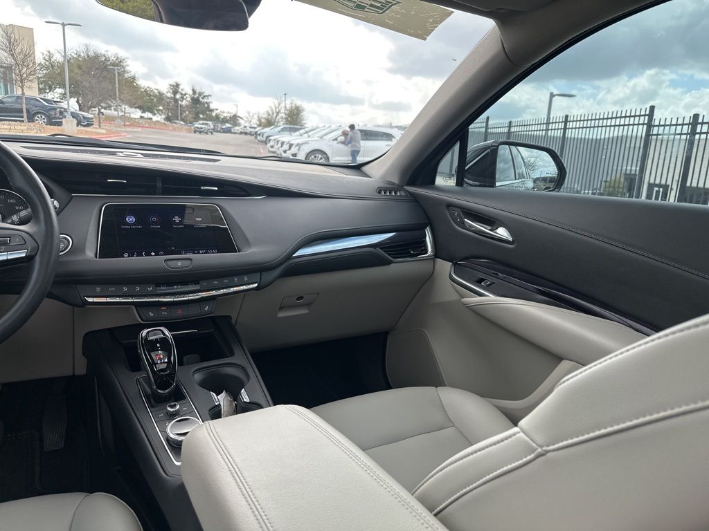 Used Car 2023 Cadillac Xt4  Luxury For Sale Under $30,000 In Austin, Texas