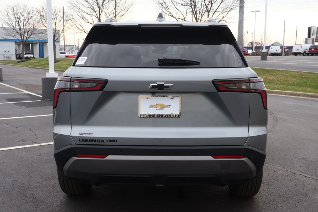 Thumbnail: 2026 Chevrolet Equinox - 6