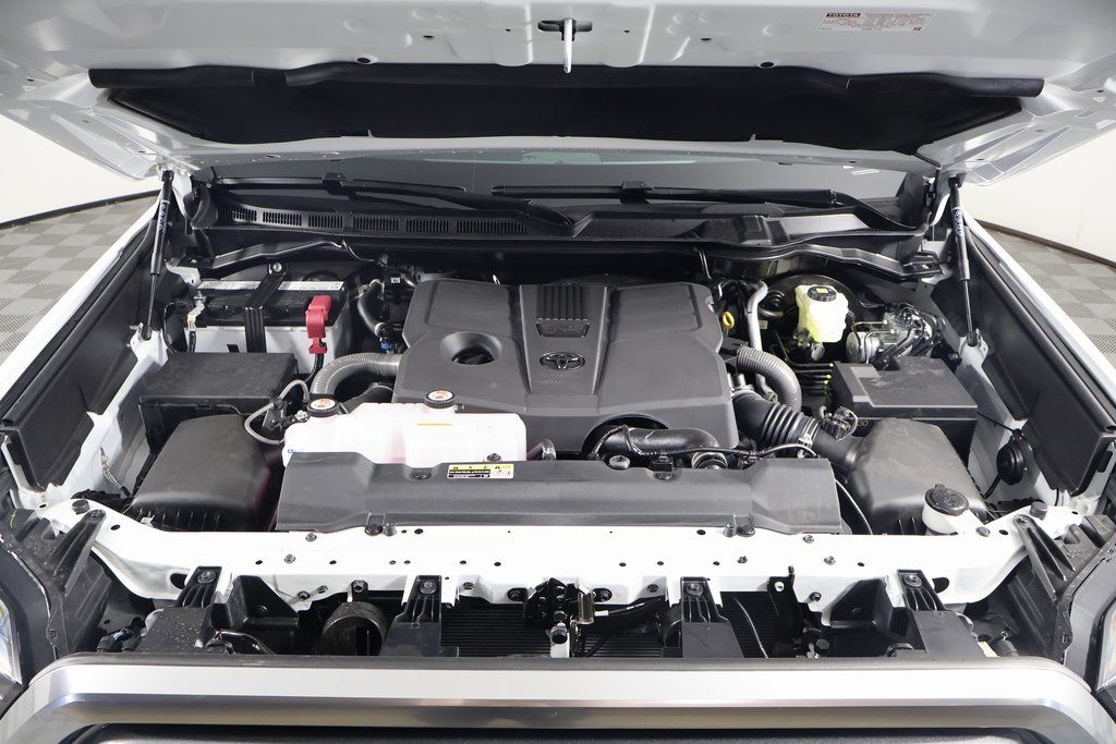 2025 Toyota Tundra Limited 9