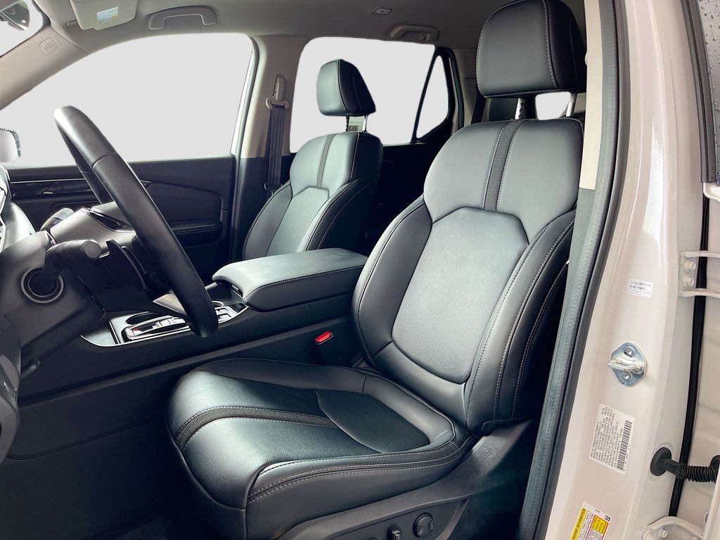 2023 Honda Pilot EX-L White at EAG Ford Navasota