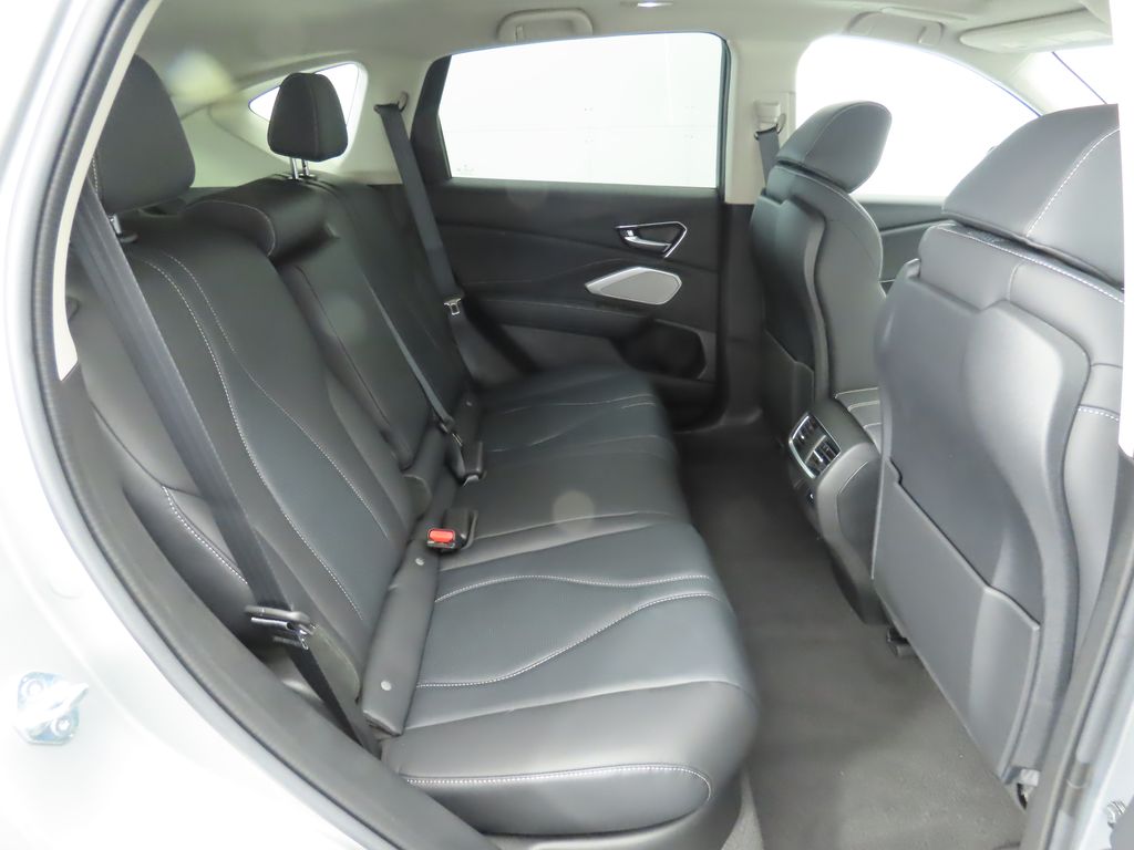 Thumbnail: 2025 Acura RDX - 25