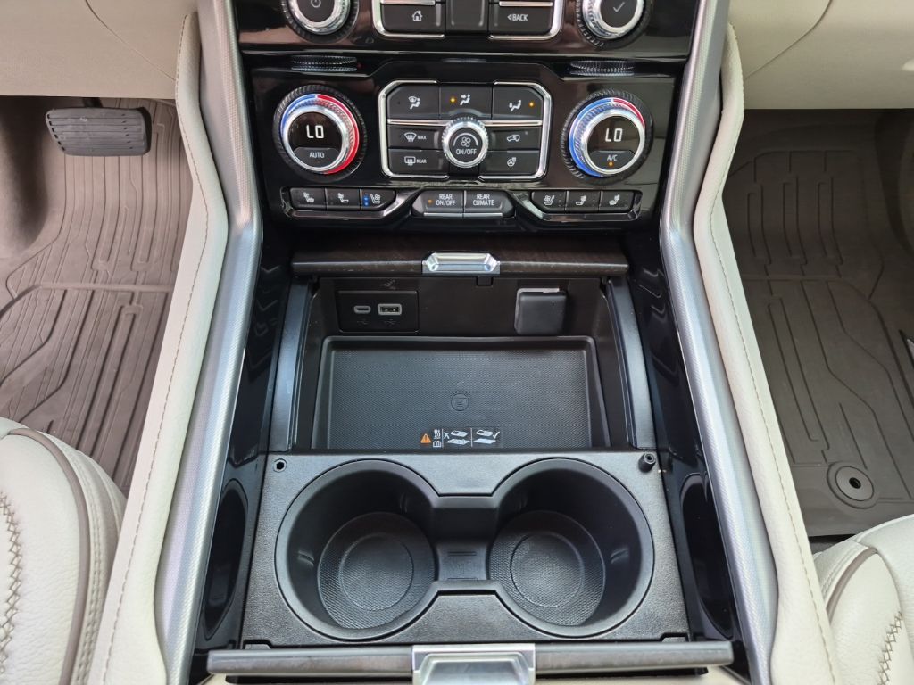 Used Car 2024 Gmc Yukon Xl  Denali For Sale Under $80,000 In Austin, Texas