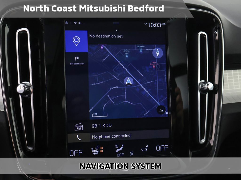 Onyx Black Metallic 2019 Volvo XC40 T5 Momentum AWD SUV / Crossover All-Wheel Drive Automatic