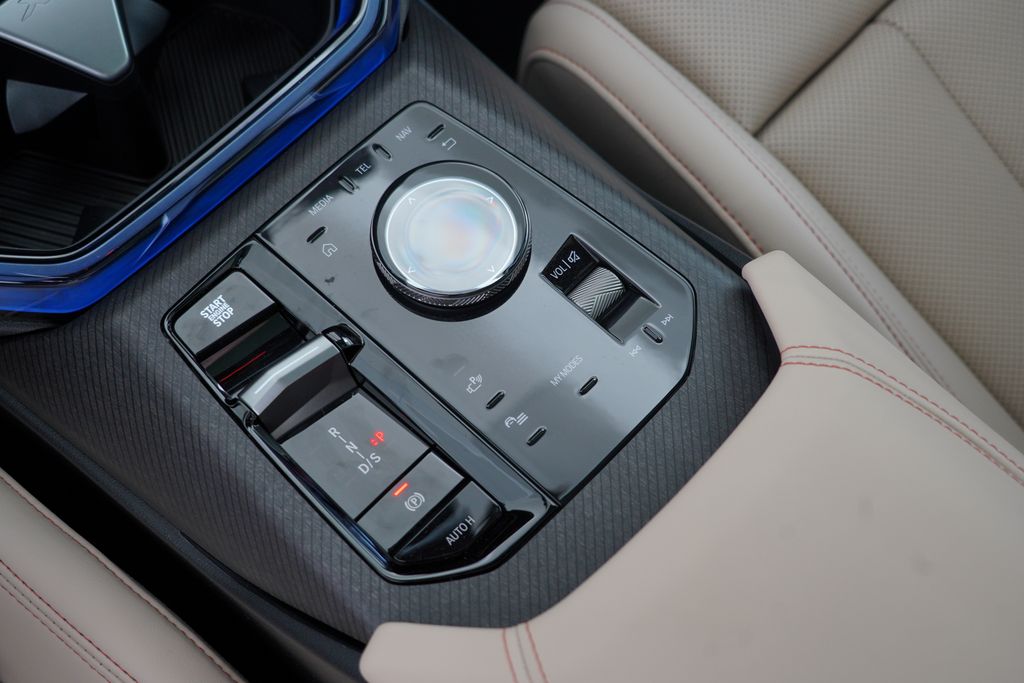 Thumbnail: 2026 BMW X3 - 18