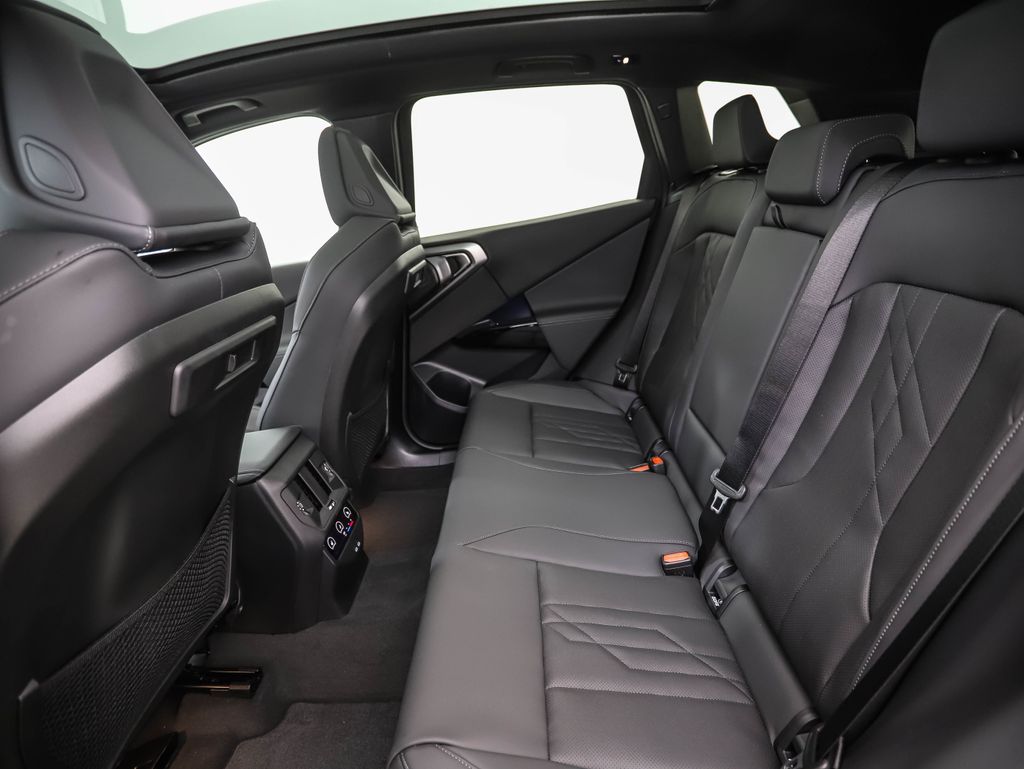 Thumbnail: 2026 BMW X3 - 22