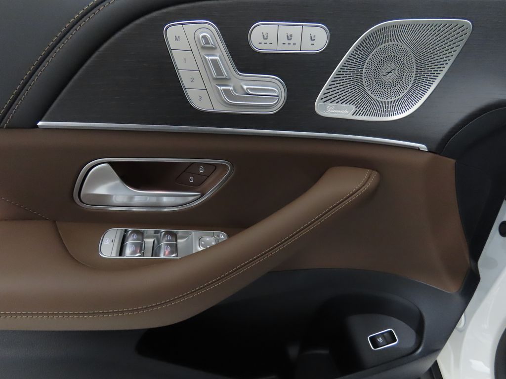 2025 Mercedes-Benz GLE 53 AMG 24
