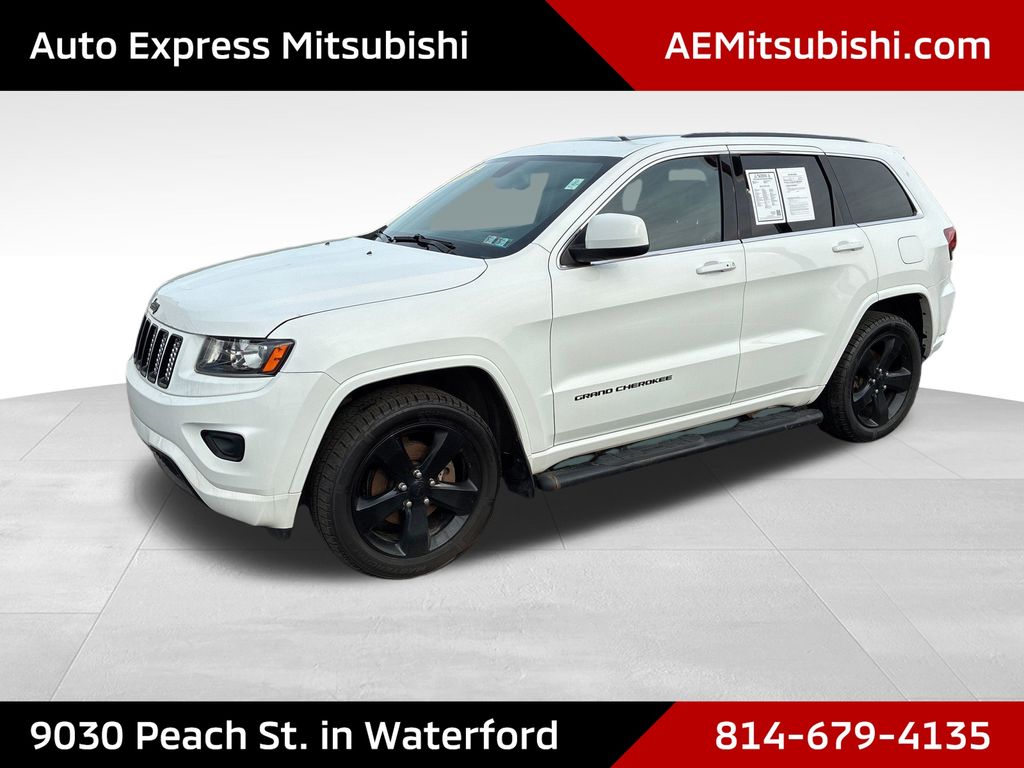 2015 Jeep Grand Cherokee Altitude White at Bob Ruth Ford