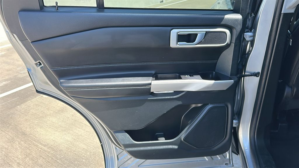 2023 Ford Explorer XLT Silver at DeMontrond Ford