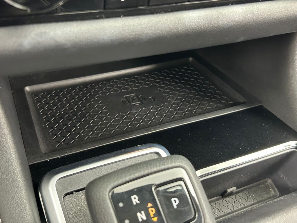 Used 2024 Scarlet Ember Nissan SL image 34