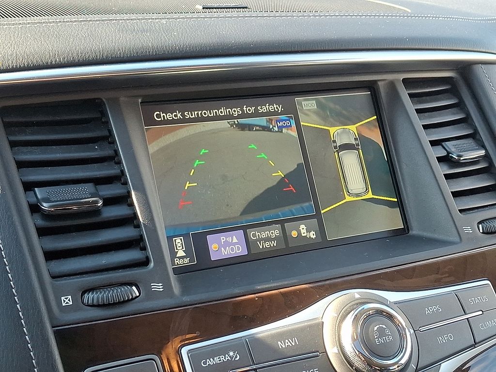 Thumbnail: 2018 INFINITI QX80 - 18