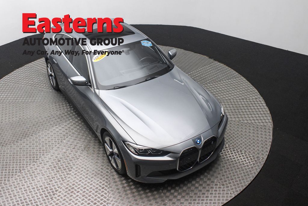 Used 2024 Gray BMW eDrive40 image 3