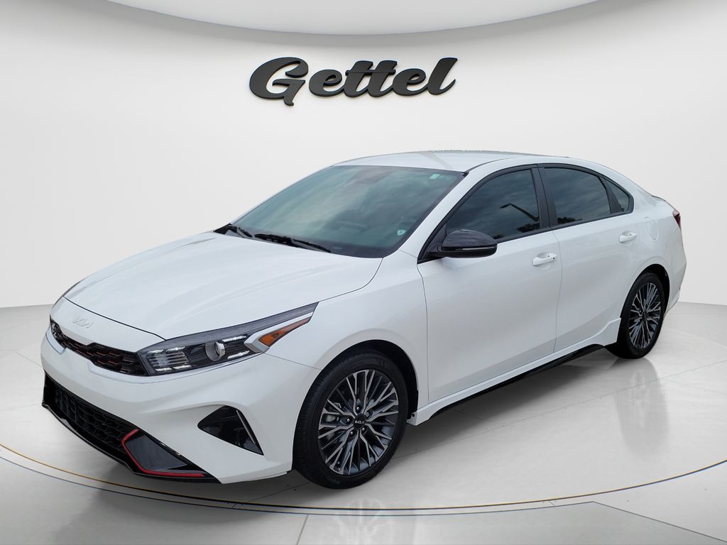 Snow White Pearl 2023 Kia Forte Sedan Front-Wheel Drive Continuously Variable Transmission