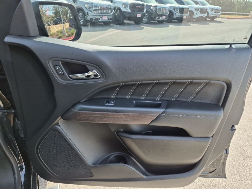 Used Car 2022 Gmc Canyon  Denali For Sale Under $35,000 In Austin, Texas