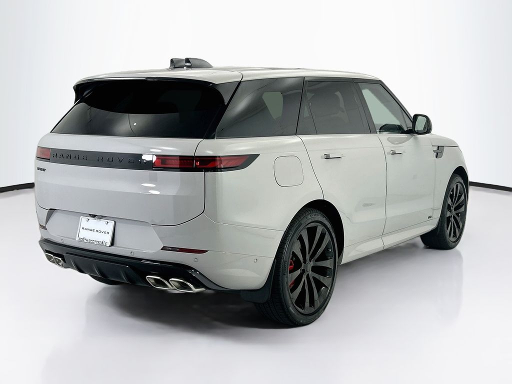 Thumbnail: 2026 Land Rover Range Rover Sport - 5