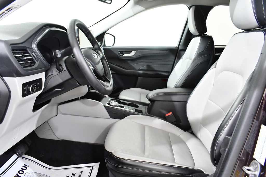 Used 2023 Red Ford Platinum Hybrid image 6