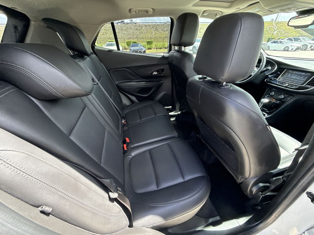 Thumbnail: 2018 Buick Encore - 17