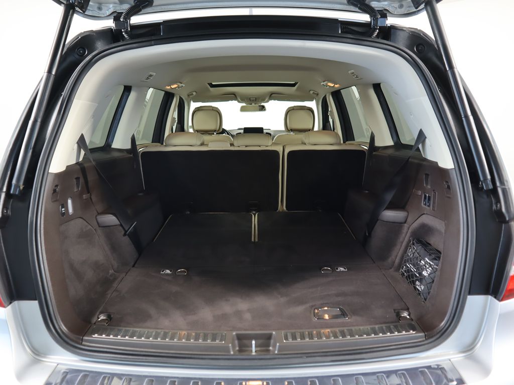 Thumbnail: 2019 Mercedes-Benz GLS - 30