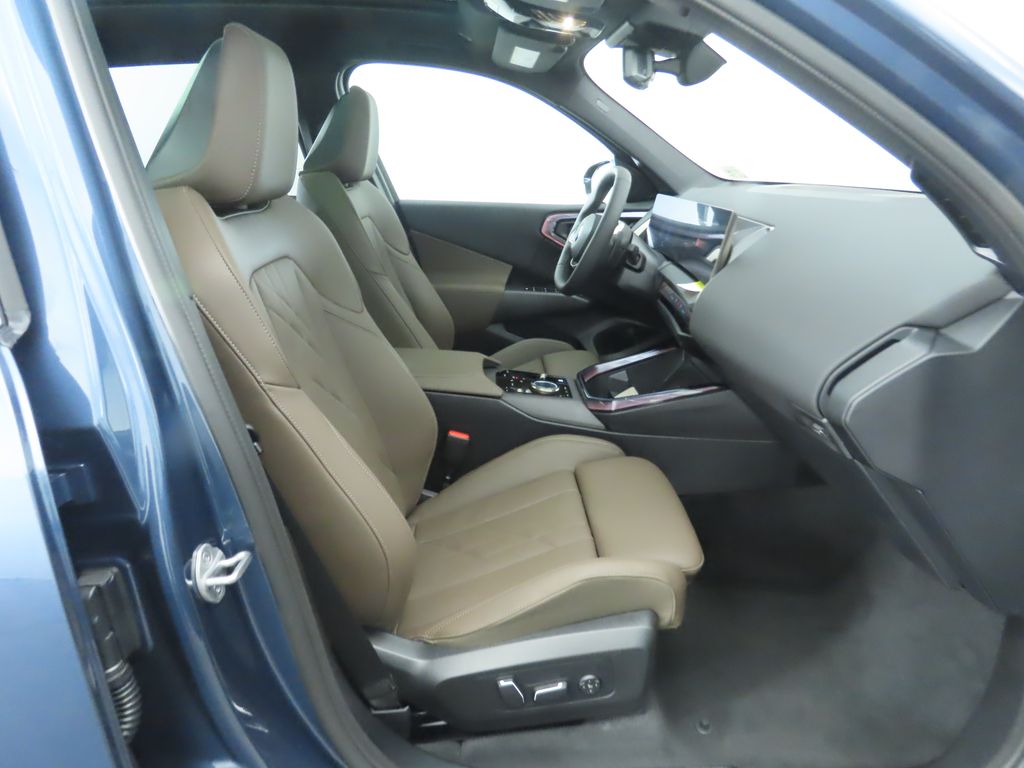 2025 BMW X3 3.0i 21