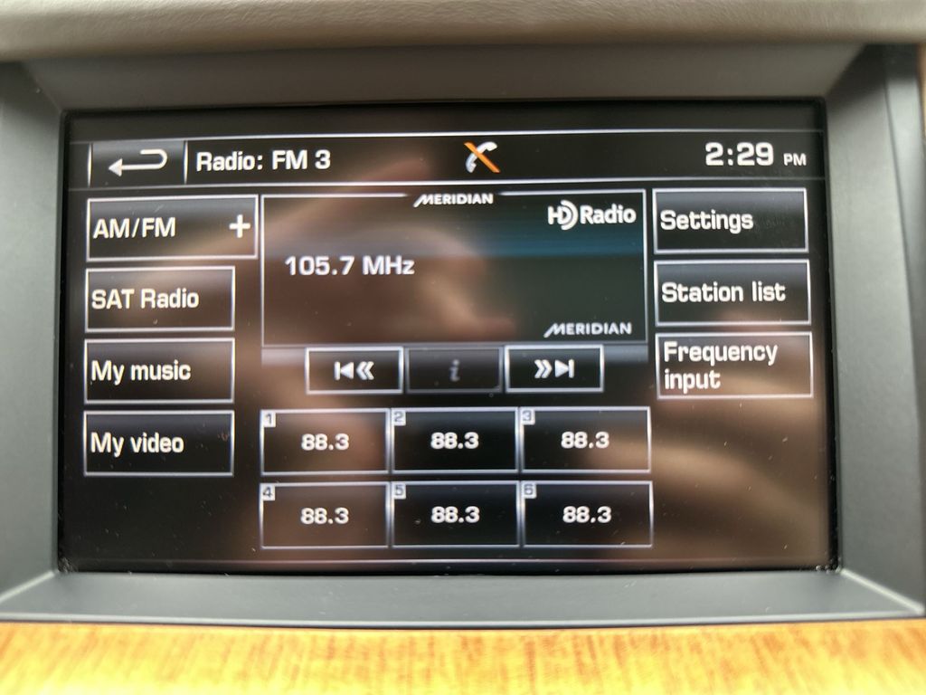 2016 Land Rover LR4 HSE  at Ultimate Motorsports