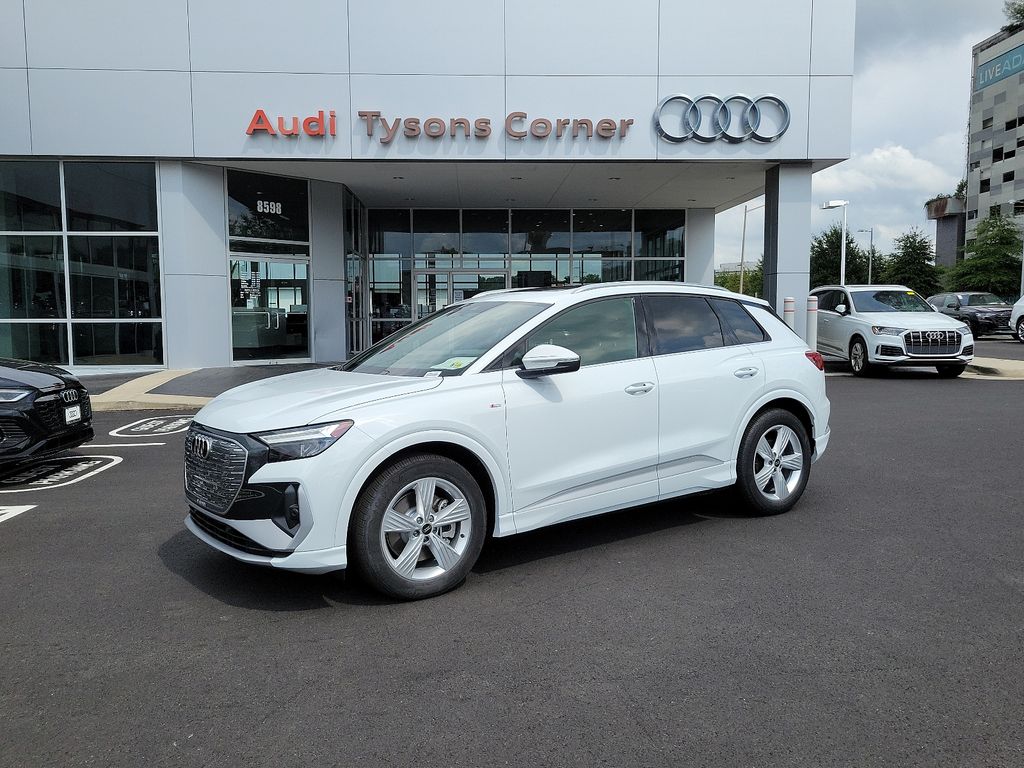 2024 Audi Q4 e-tron  -
                Vienna, VA