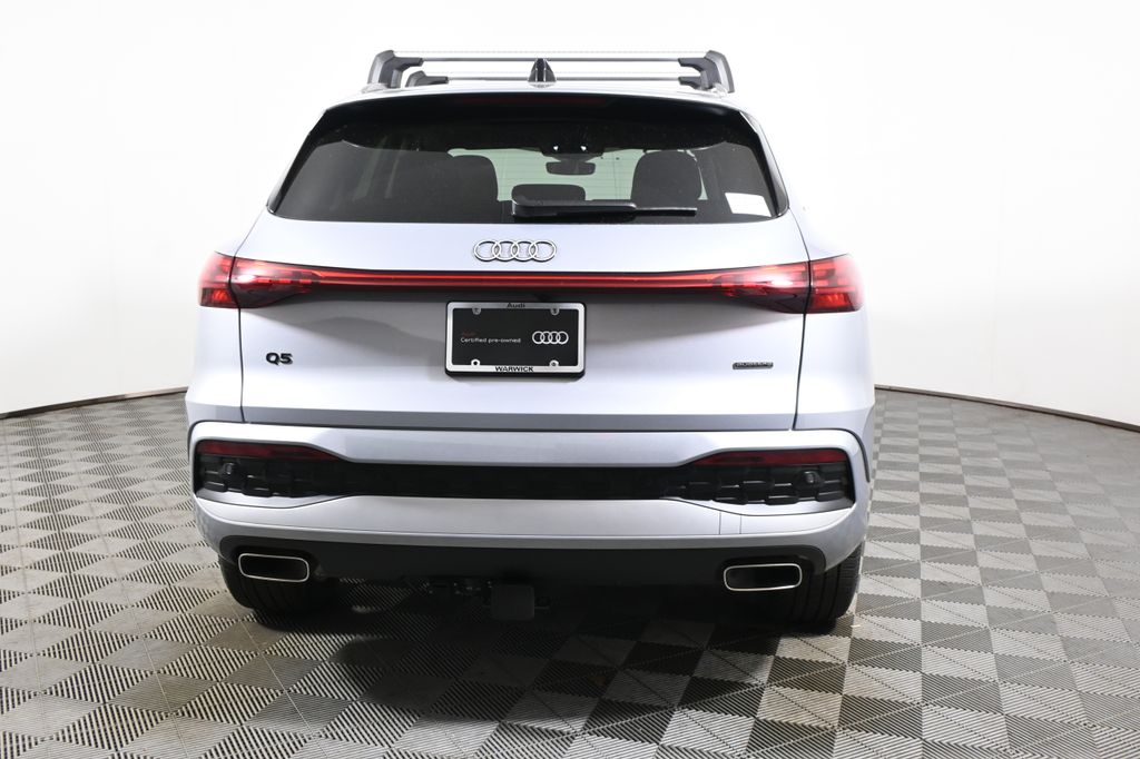 Thumbnail: 2025 Audi Q5 - 6