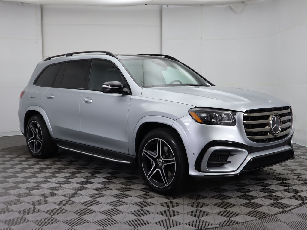 2024 Mercedes-Benz GLS 450 4MATIC 3